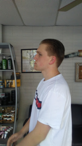 Barber Shop «Wooten Barber Shop», reviews and photos, 2106 Guadalupe St, Austin, TX 78705, USA