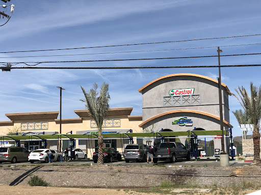 Eco Express Wash & Lube en Lake Elsinore