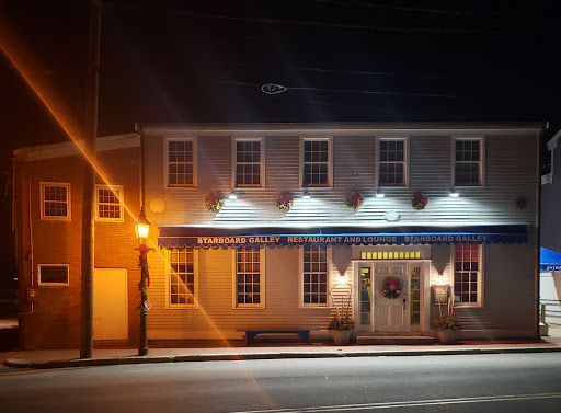 Shopping Mall «Tannery Shopping Center», reviews and photos, 50 Water St, Newburyport, MA 01950, USA