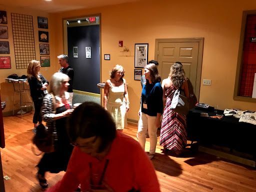 Book Store «Winchester Book Gallery», reviews and photos, 185 N Loudoun St, Winchester, VA 22601, USA