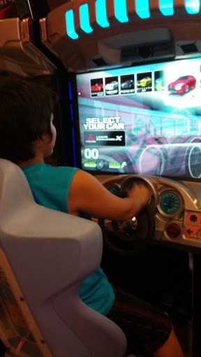 Movie Theater «Regal Cinemas Gulf Coast 16 & IMAX», reviews and photos, 10028 Gulf Center Dr, Fort Myers, FL 33913, USA