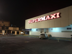 Supermaxi Multicentro