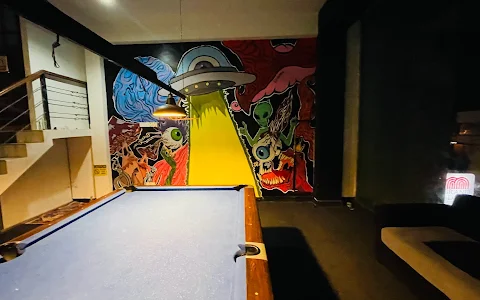 UFOs Pool Parlour & Pizzeria image