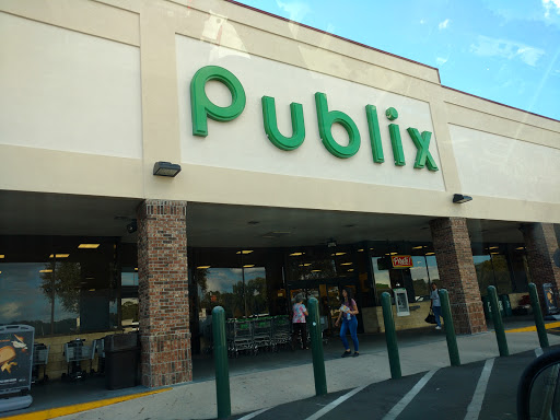 Shopping Mall «South Oaks Shopping Center», reviews and photos, 1546 S Ohio Ave, Live Oak, FL 32064, USA