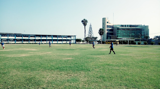Complejo Deportivo La NUEVE - Campo de fútbol