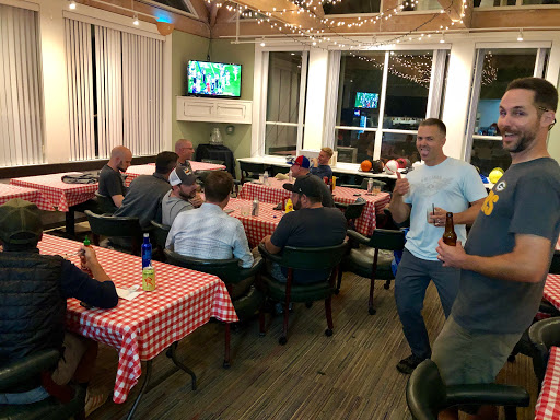 Public Golf Course «Lake Oswego Public Golf Course», reviews and photos, 17525 SW Stafford Rd, Lake Oswego, OR 97034, USA