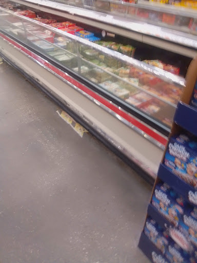 Grocery Store «Save-A-Lot», reviews and photos, 600 E Main St, Pahokee, FL 33476, USA