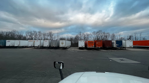 Farm Equipment Supplier «Tractor Supply Company Pendleton Distribution Center», reviews and photos, 320 Enterprise Dr, Pendleton, IN 46064, USA