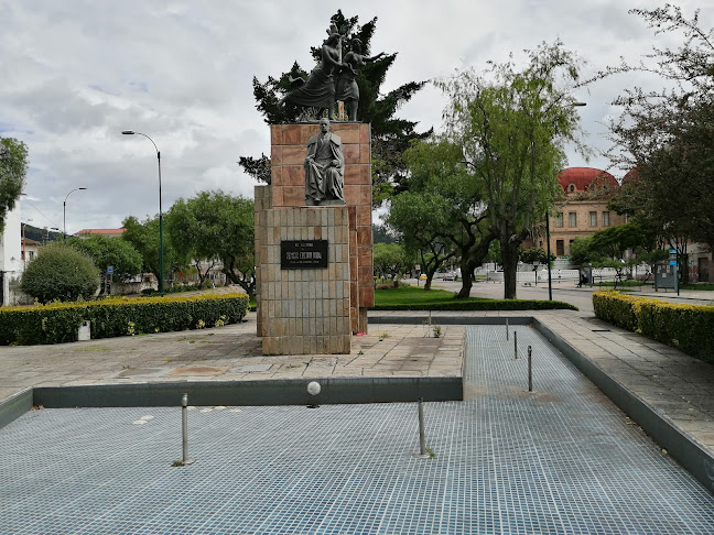 Opiniones de Colegio Benigno Malo en Cuenca - Escuela