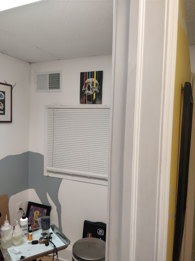 Tattoo Shop «Looking Glass Tattoos», reviews and photos, 207 Drum Point Rd, Brick, NJ 08723, USA