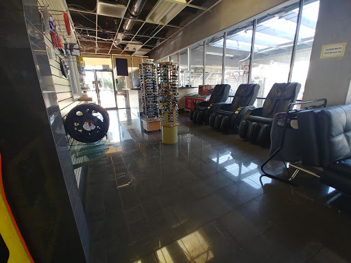 Car Detailing Service «Daytona Car Wash», reviews and photos, 216 Euclid St, Anaheim, CA 92802, USA