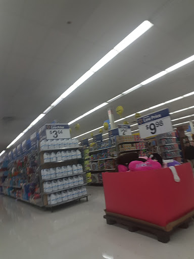 Department Store «Walmart Supercenter», reviews and photos, 1470 S Washington St, North Attleborough, MA 02760, USA