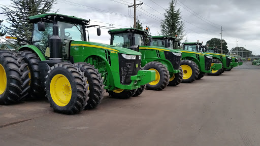 Tractor dealer Salem