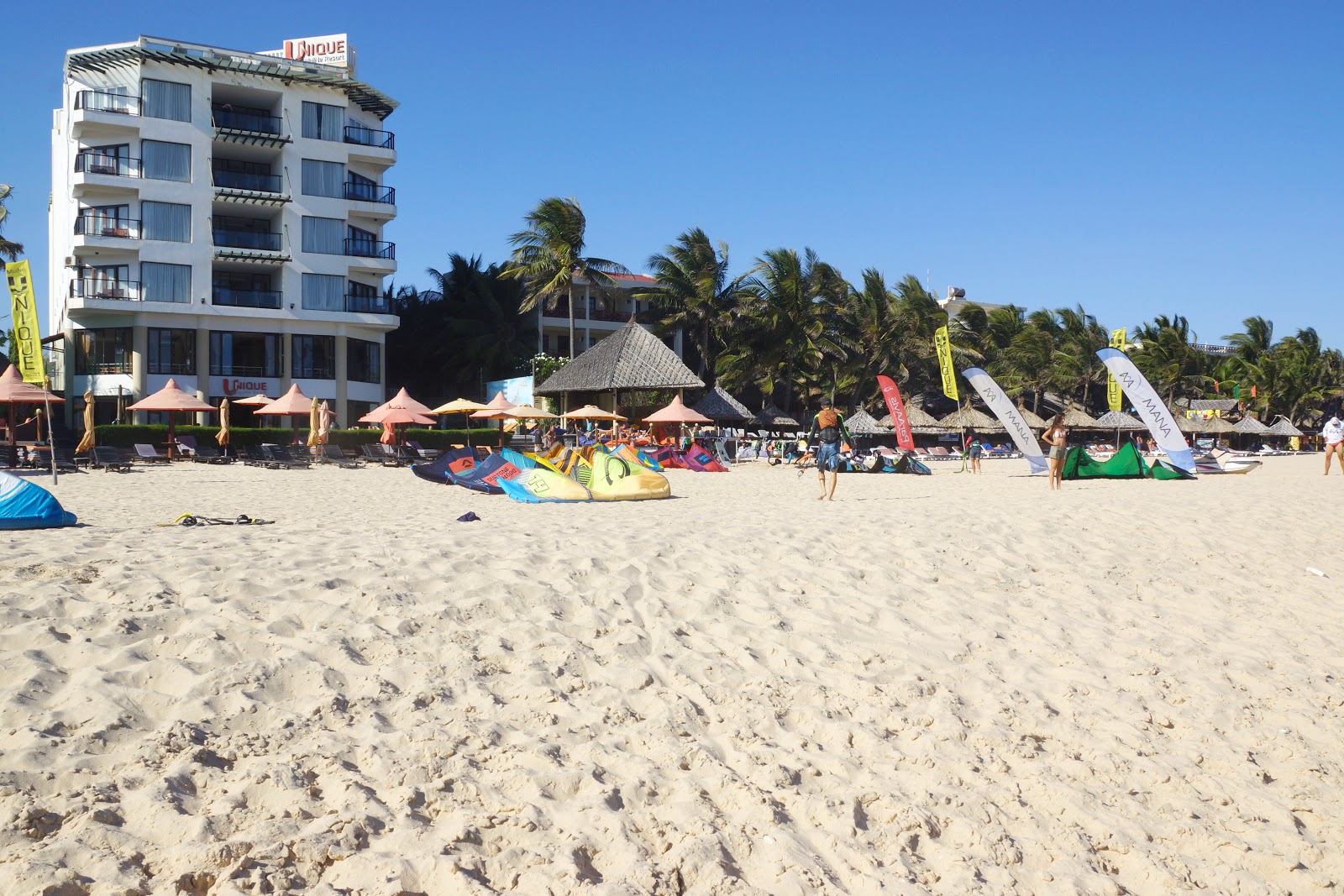 Ham Tien Beach photo #7