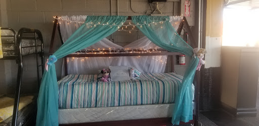 Used Furniture Store «A Better Buy Furniture & Thrift Store», reviews and photos, 5003 S Lancaster Rd, Dallas, TX 75216, USA