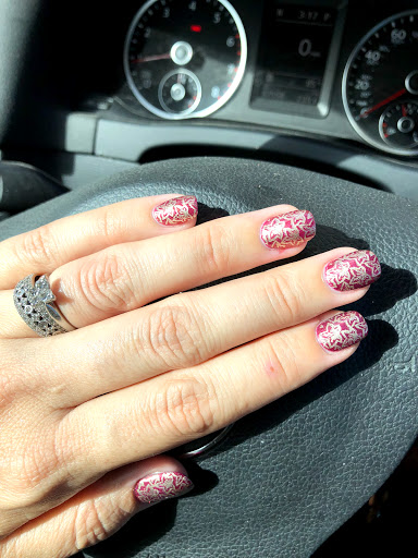 Nail Salon «Rock Star Beauty Lounge», reviews and photos, 2683 E 120th Ave, Thornton, CO 80233, USA