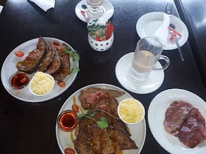 Cafe Crust - photo 1