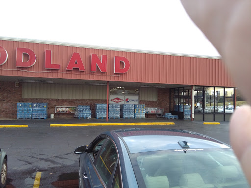 Grocery Store «Foodland», reviews and photos, 3001 Woodward Ave, Muscle Shoals, AL 35661, USA