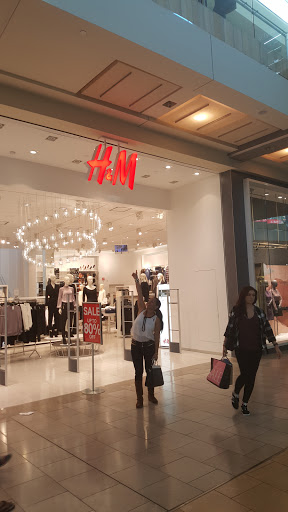 Shopping Mall «The Galleria», reviews and photos, 5085 Westheimer Rd, Houston, TX 77056, USA