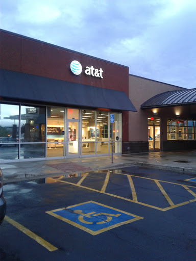 AT&T, 589 S Hover Rd #200, Longmont, CO 80501, USA, 