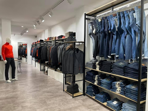 Magasin de vêtements pour hommes VOG Vendôme