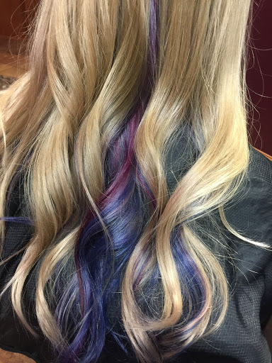 Hair Salon «Divine Salon», reviews and photos, 525 Diffley Rd, Eagan, MN 55123, USA