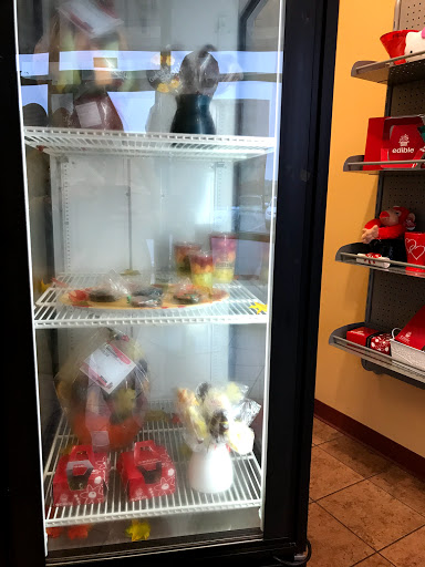 Gift Shop «Edible Arrangements», reviews and photos, 4540 Princess Anne Rd #103, Virginia Beach, VA 23462, USA