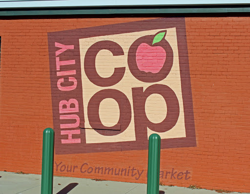 Grocery Store «Hub City Co-op Grocery Store», reviews and photos, 176 Liberty St, Spartanburg, SC 29306, USA