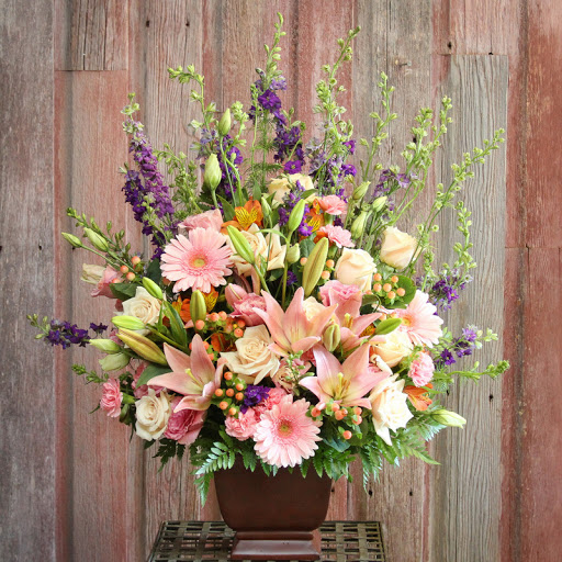 Florist «Main Floral», reviews and photos, 115 E Main St, Anoka, MN 55303, USA