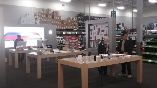 Electronics Store «Best Buy», reviews and photos, 3300 Gateway St, Springfield, OR 97477, USA