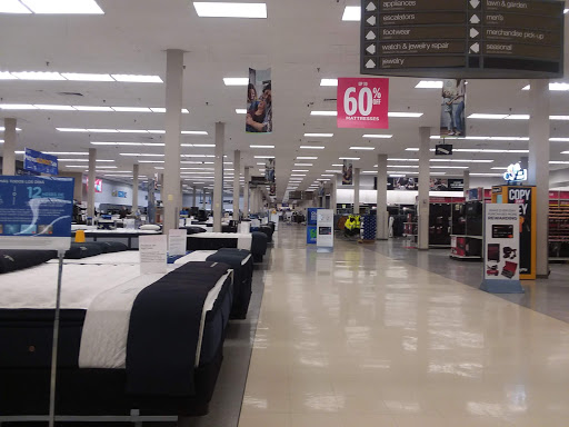 Shopping Mall «White Oak Shopping Center», reviews and photos, 11200 New Hampshire Ave, Silver Spring, MD 20904, USA