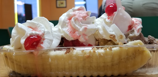 Ice Cream Shop «Rodeo Whip», reviews and photos, 1250 S Woodland Blvd, DeLand, FL 32720, USA