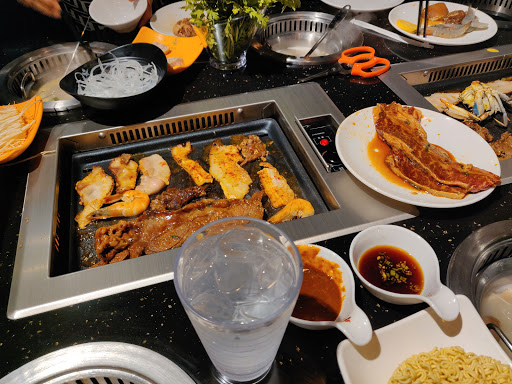 Boil Spot | Hot Pot and BBQ