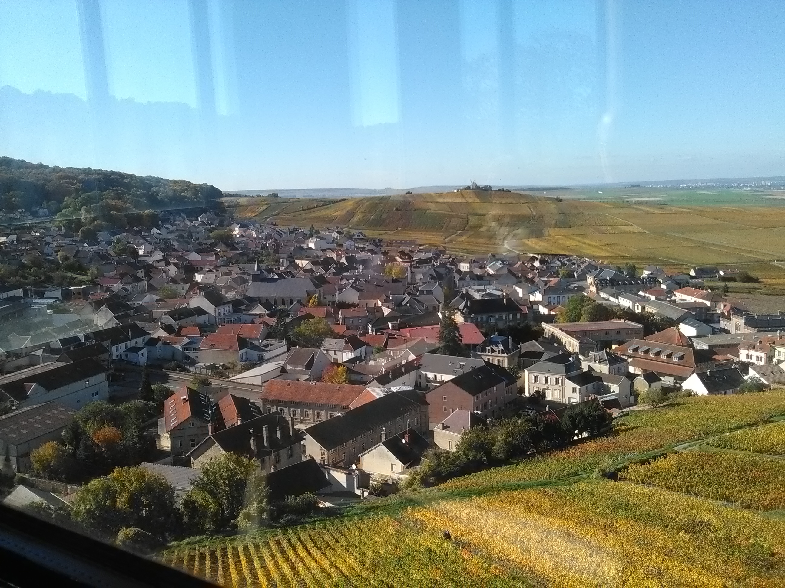 Photo n° 30 de l'avis de Athéna.e fait le 15/08/2017 à 06:29