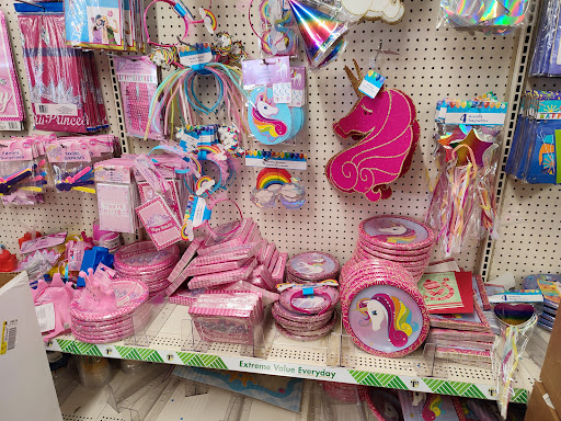 Dollar Store «Dollar Tree», reviews and photos, 3172 Middle Country Rd, Lake Grove, NY 11755, USA