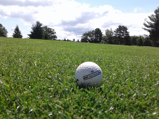 Golf Course «Flatbush Golf Course», reviews and photos, 940 Littlestown Rd, Littlestown, PA 17340, USA