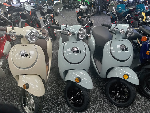 Motorcycle Dealer «Crossroad Powersports», reviews and photos, 8738 West Chester Pike, Upper Darby, PA 19082, USA