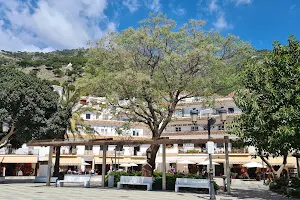Plaza Virgen de la Peña image