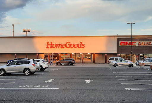 Department Store «HomeGoods», reviews and photos, 2718 Hylan Blvd, Staten Island, NY 10306, USA