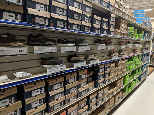 Sporting Goods Store «Academy Sports + Outdoors», reviews and photos, 198 S Point Blvd, McDonough, GA 30253, USA