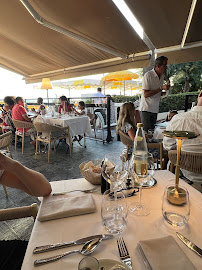 Atmosphère du Restaurant français Cap Riviera à Antibes - n°14