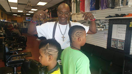 Barber Shop «100 Degrees Barber Shop», reviews and photos, 8120 Mall Pkwy #420, Lithonia, GA 30038, USA