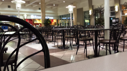 Shopping Mall «Visalia Mall», reviews and photos, 2031 S Mooney Blvd, Visalia, CA 93277, USA