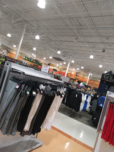 Shopping Mall «College Mall», reviews and photos, 2894 E 3rd St, Bloomington, IN 47401, USA