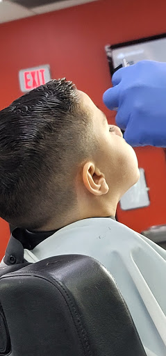 Barber Shop «Headlines Barber Shop», reviews and photos, 6431 E County Line Rd #103, Tampa, FL 33463, USA