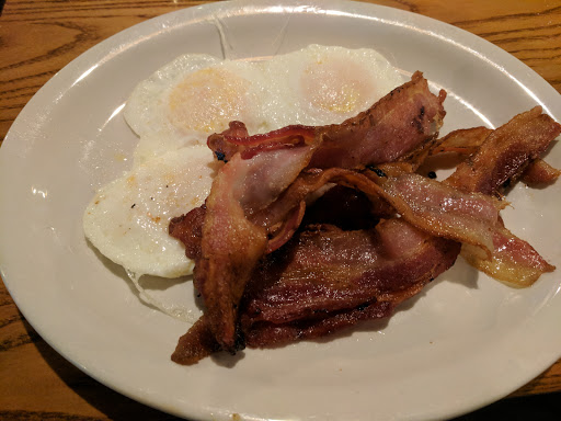American Restaurant «Cracker Barrel Old Country Store», reviews and photos, 475 Rivers Edge Dr, Milford, OH 45150, USA