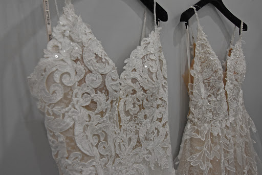 Bridal Shop «Bridal Connection», reviews and photos, 708 N Ankeny Blvd, Ankeny, IA 50023, USA