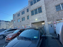 4 Suds Laundry - Photo 6 - Car repair in College Point, NY, Queens