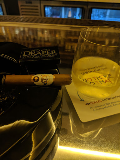 Lounge «Civil Cigar Lounge», reviews and photos, 5335 Wisconsin Ave NW, Washington, DC 20015, USA