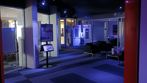 Equinix Data Center image